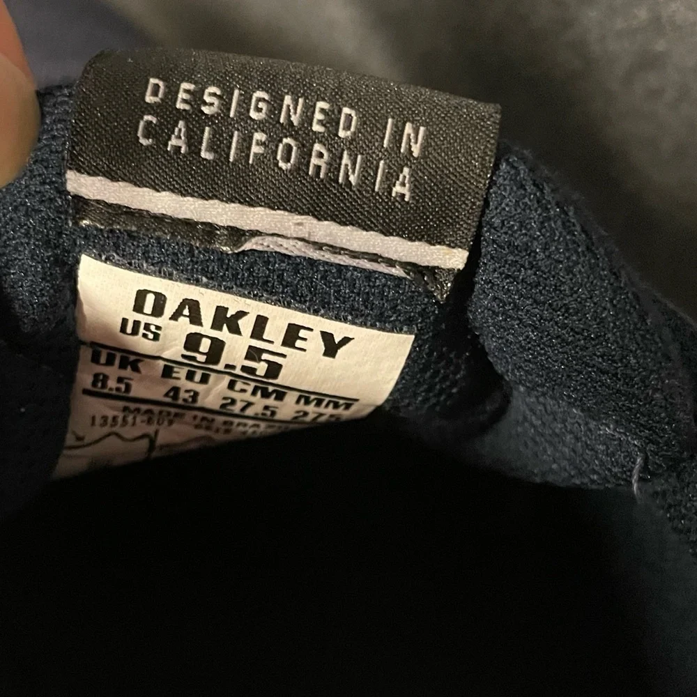 Oakley Blue Canvas Sneakers Like New - Picture 12 of 13